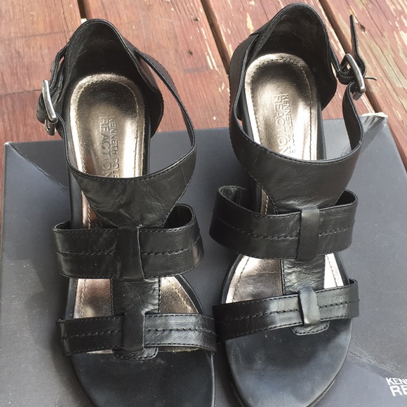 Kenneth Cole Reaction sandals size 7 - Picture 3 of 7